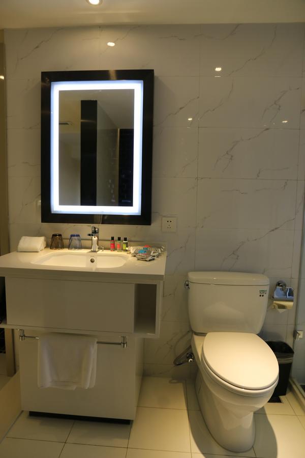 D•Mark Hotel Guiyang  Luaran gambar